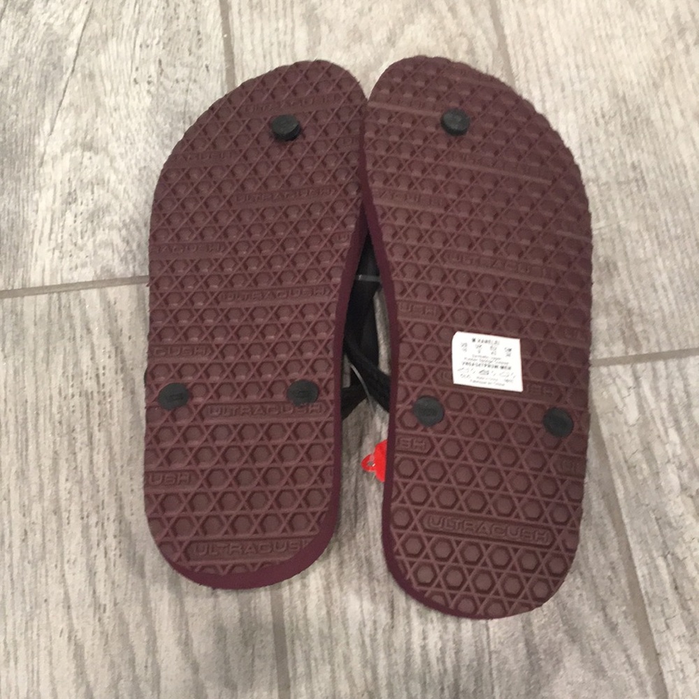 Vans Men’s Authentic Slip-On Sneaker - Burgundy/Maroon Size 10 - Picture 3 of 3